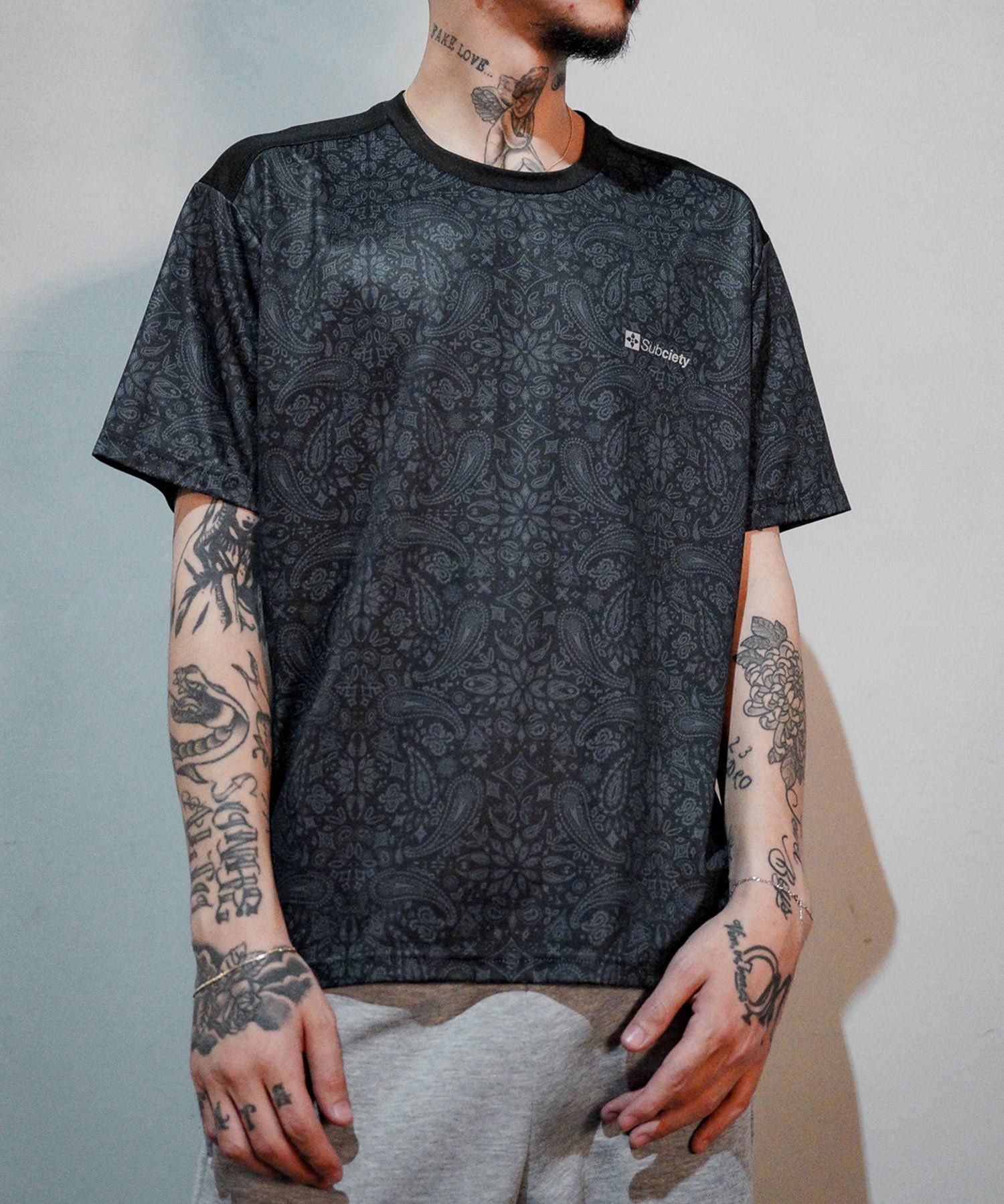PAISLEY DRY TEE & ARM SLEEVE (SET)