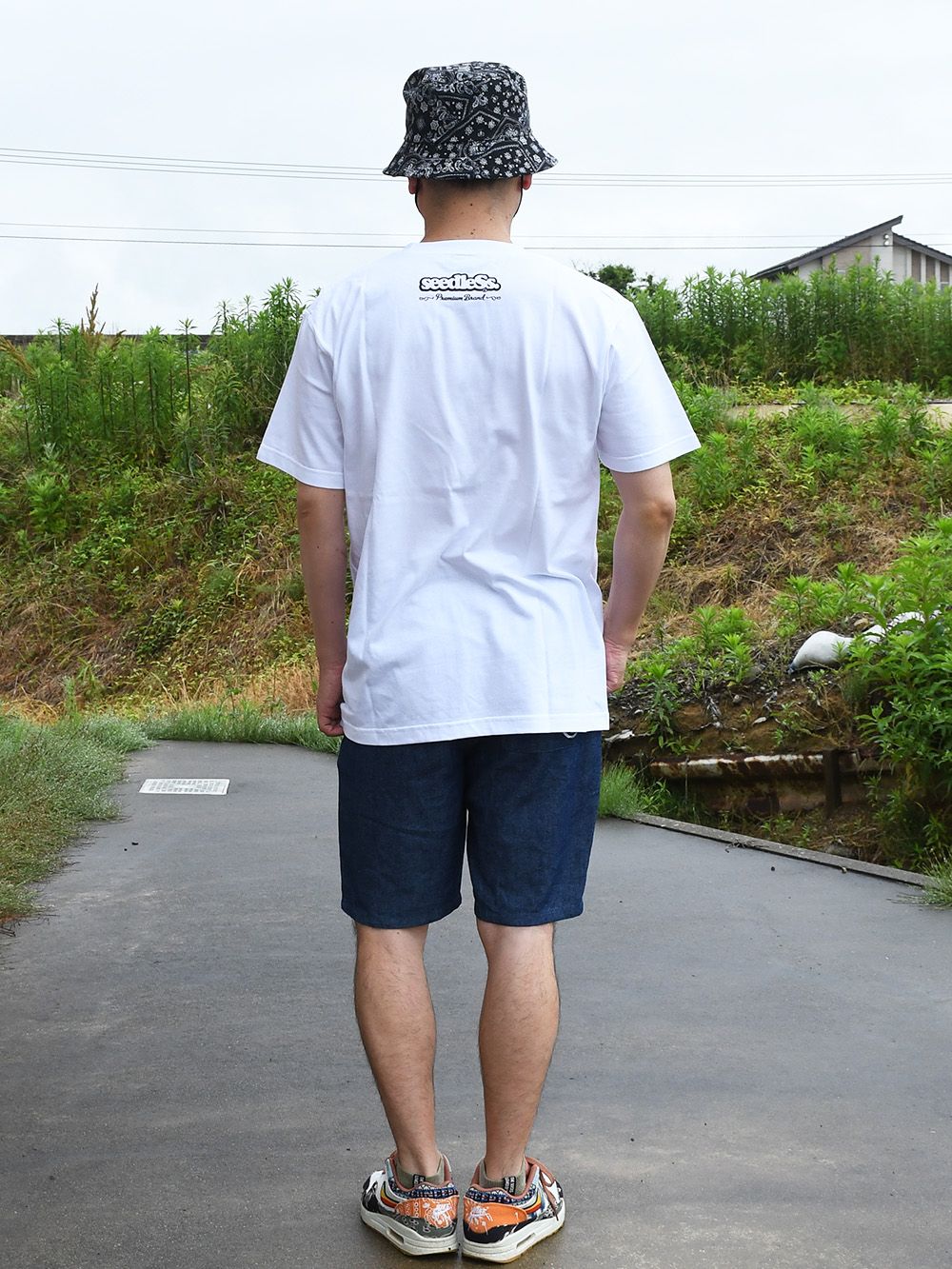 music earth ss tee