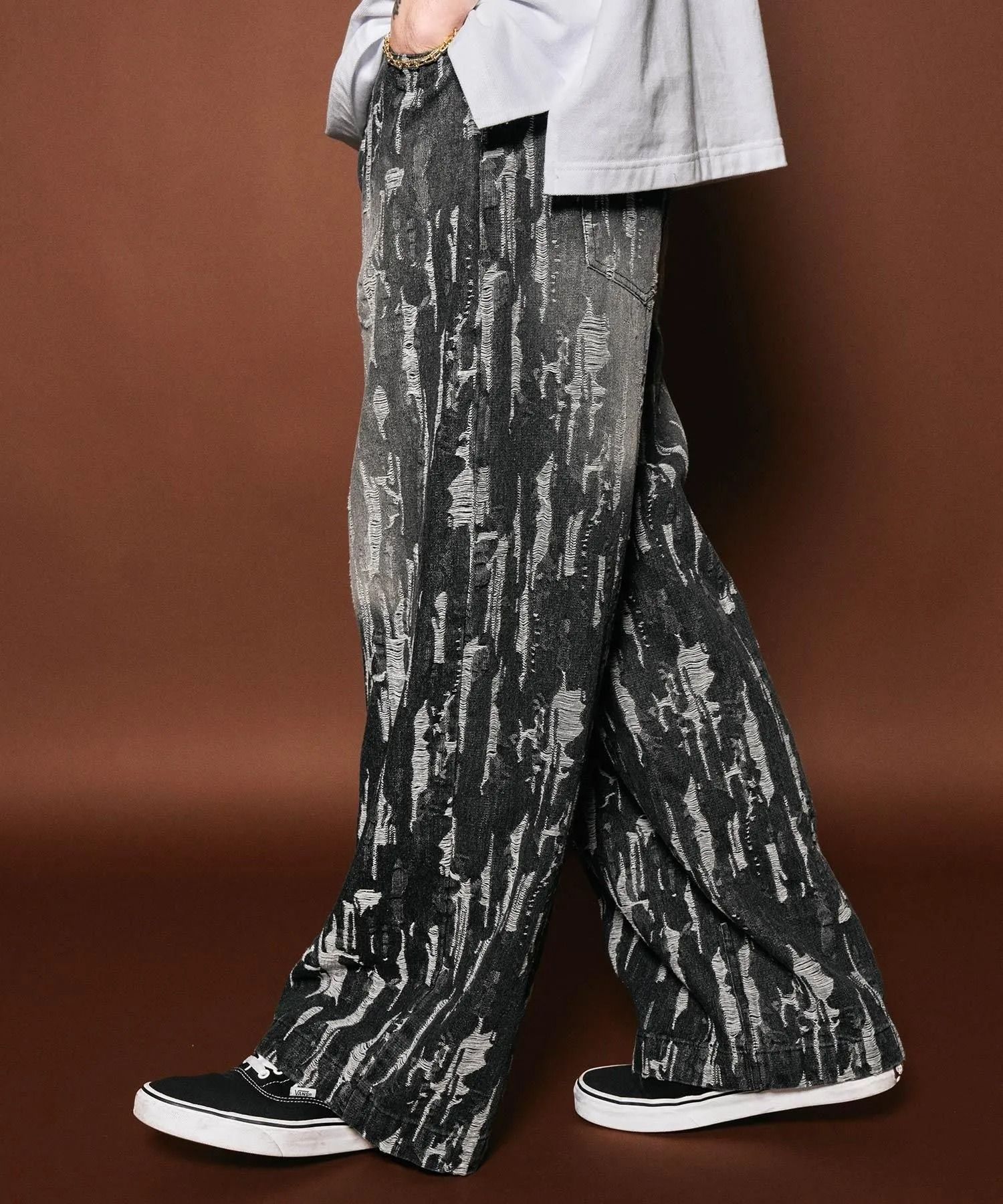 Splited denim pants