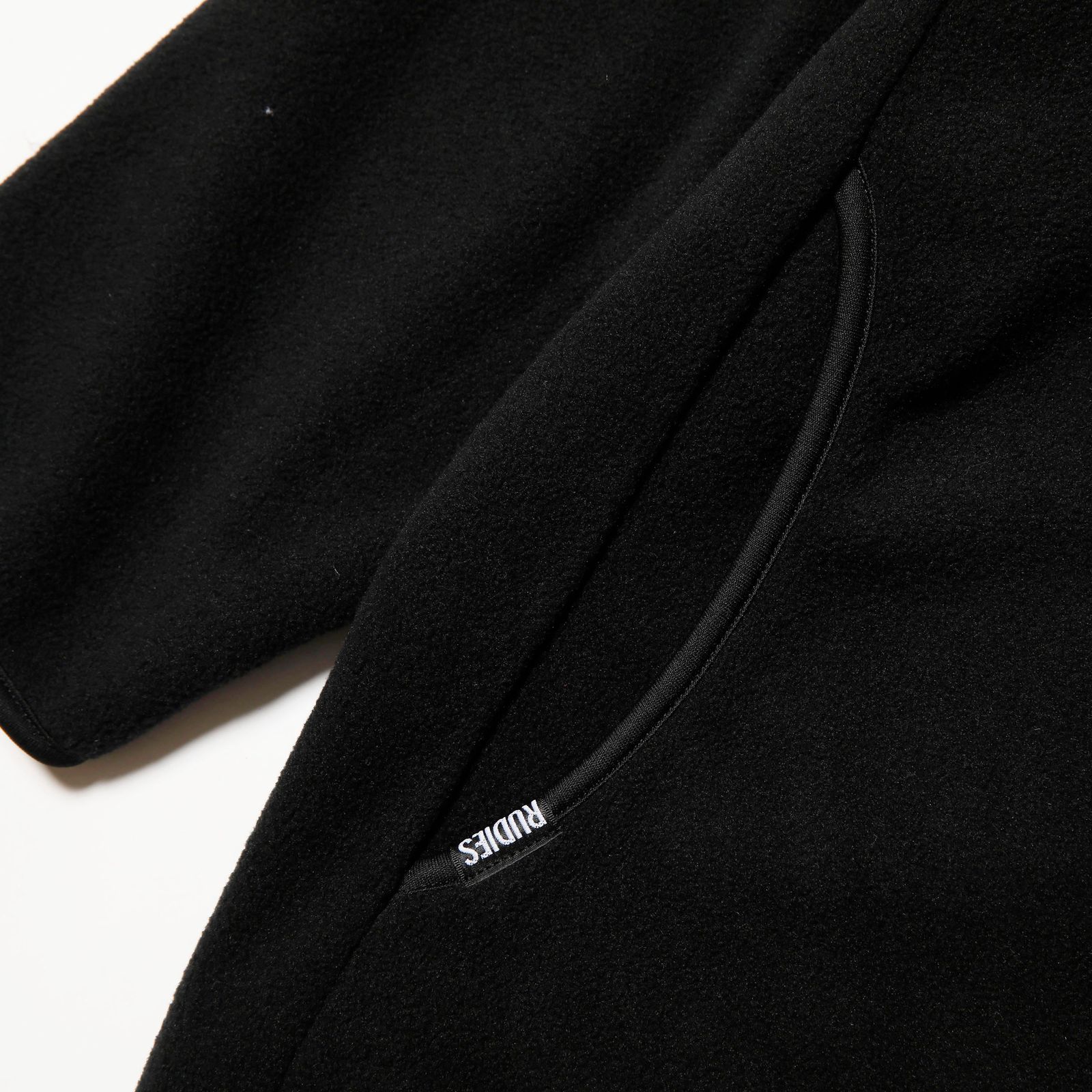 CURVY FLEECE-JACKET