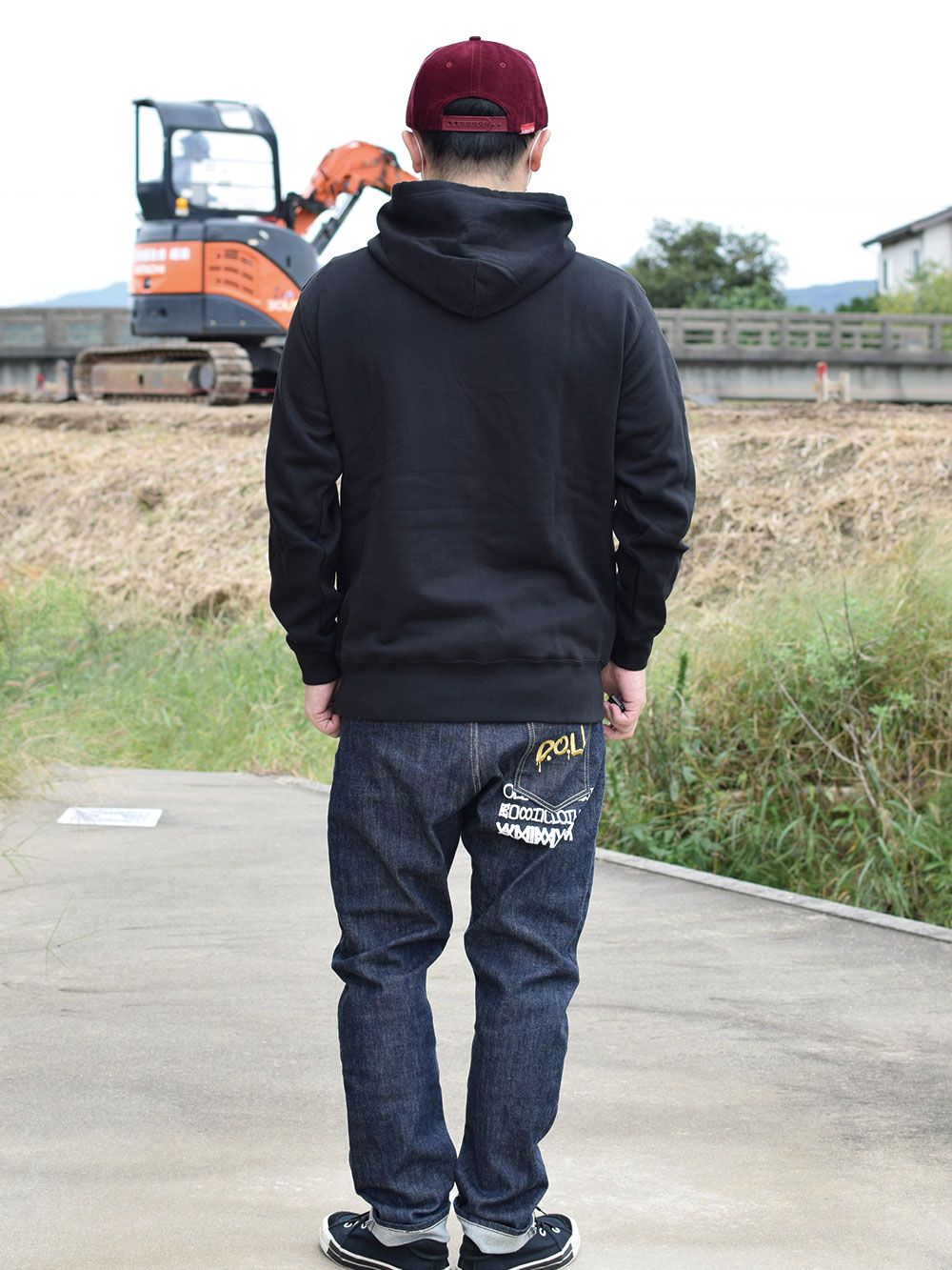 GRAVE-HOODIE