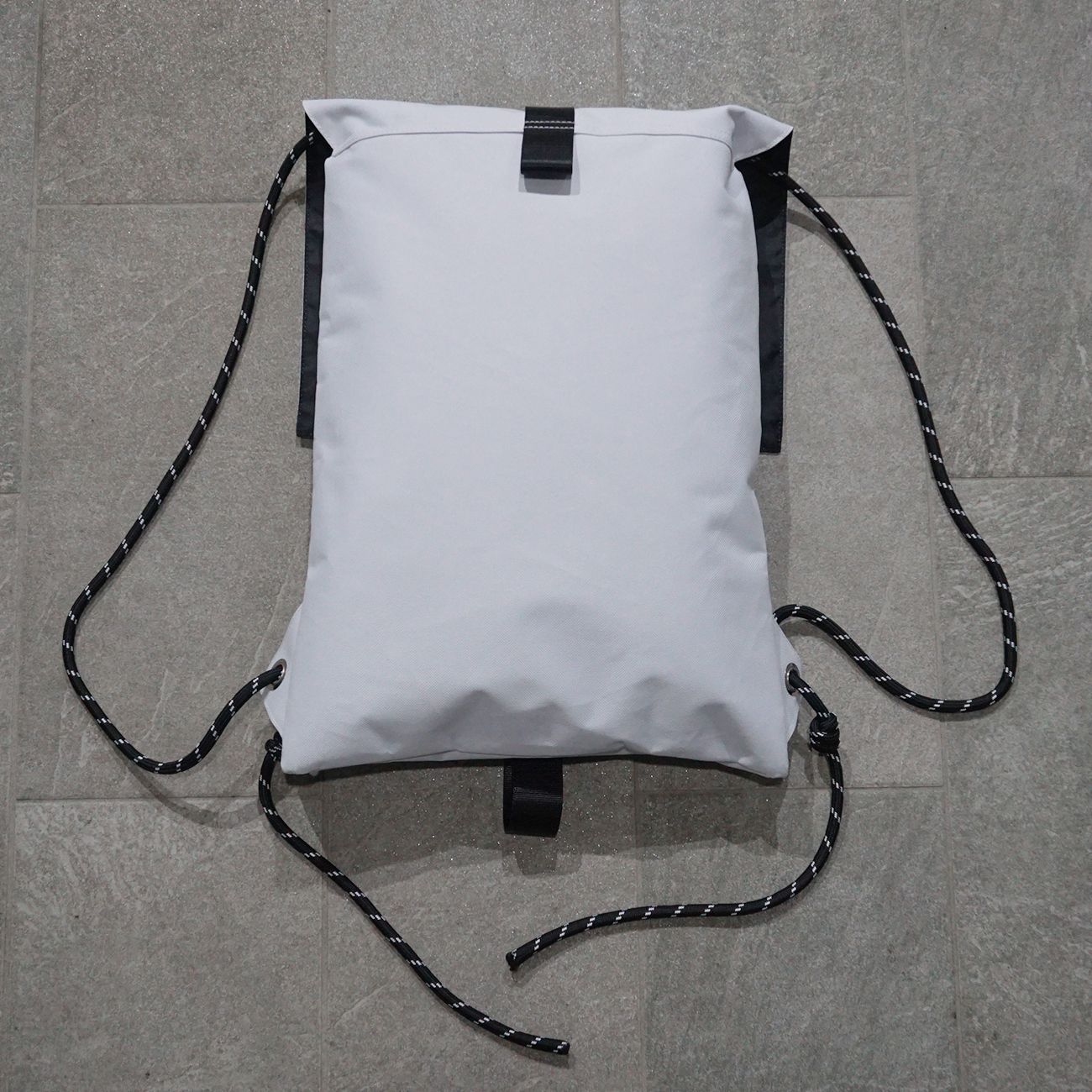 NAP [ KNAP SACK ]
