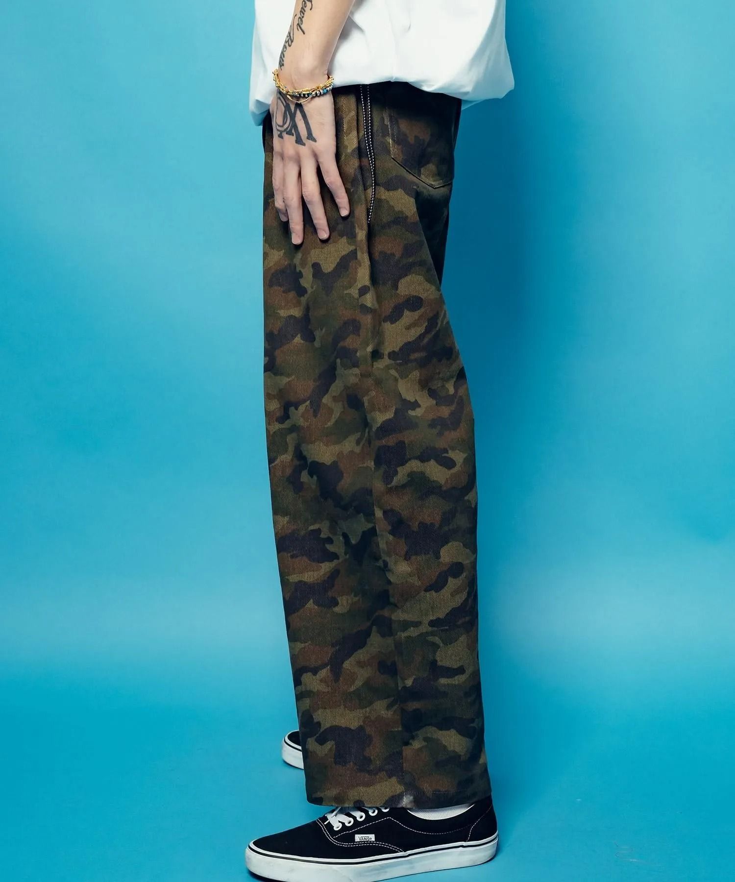 Camouflage baggy pants