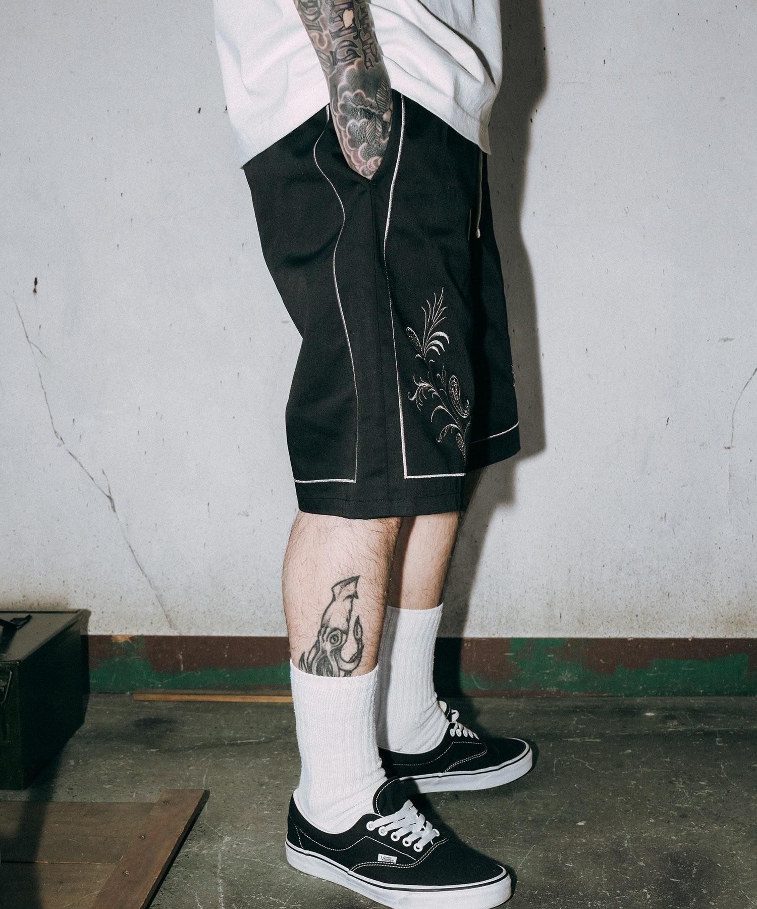 Embroidery shorts
