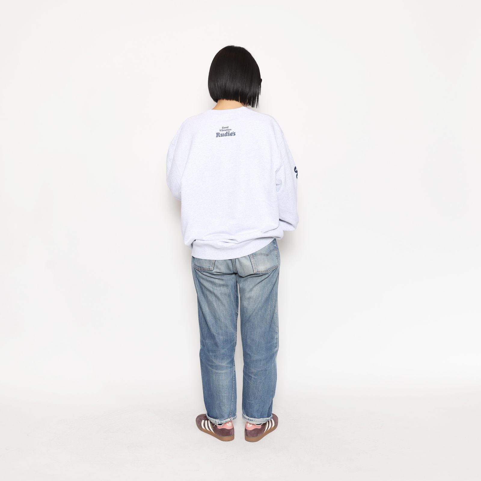CURVY CREW-SWEAT