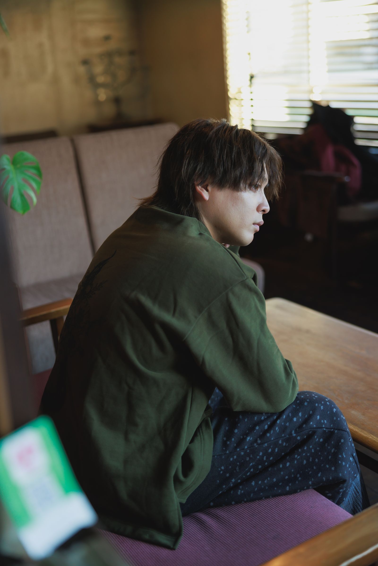 MOCK NECK LOOSE-SWEAT