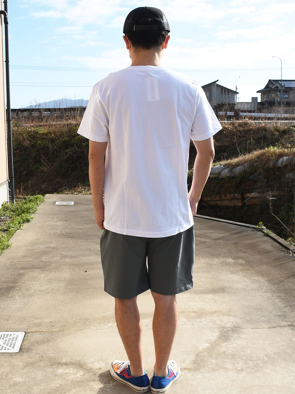 S/S TEE - BONSAI BURGER