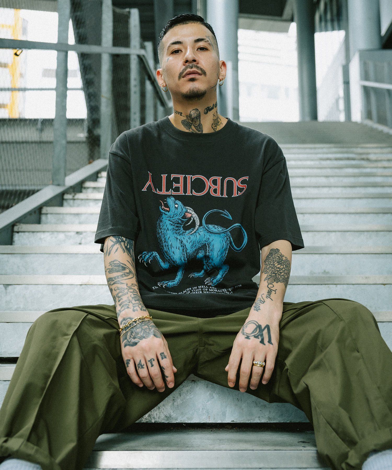GARGOYLE-TEE