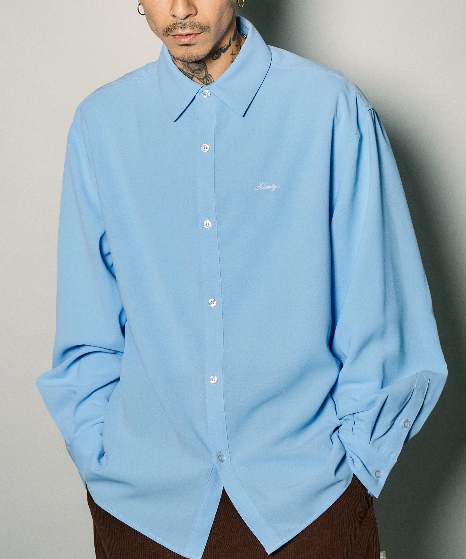 Essential shirt
