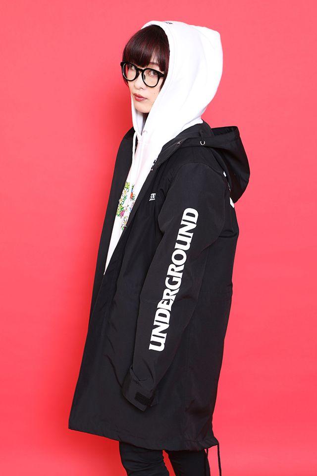 SLICK FISHTAIL-COAT