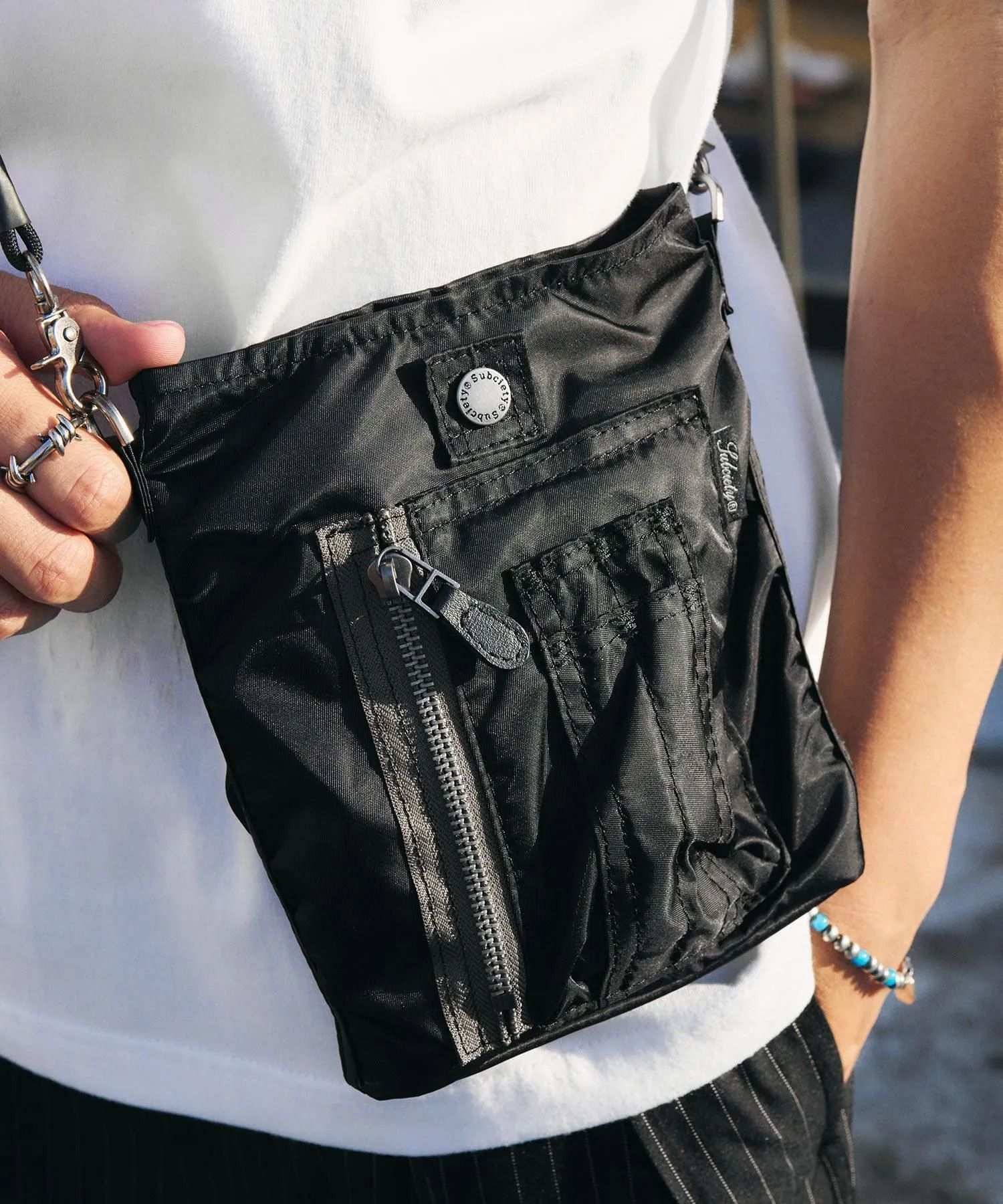 MA-1 shoulder pouch
