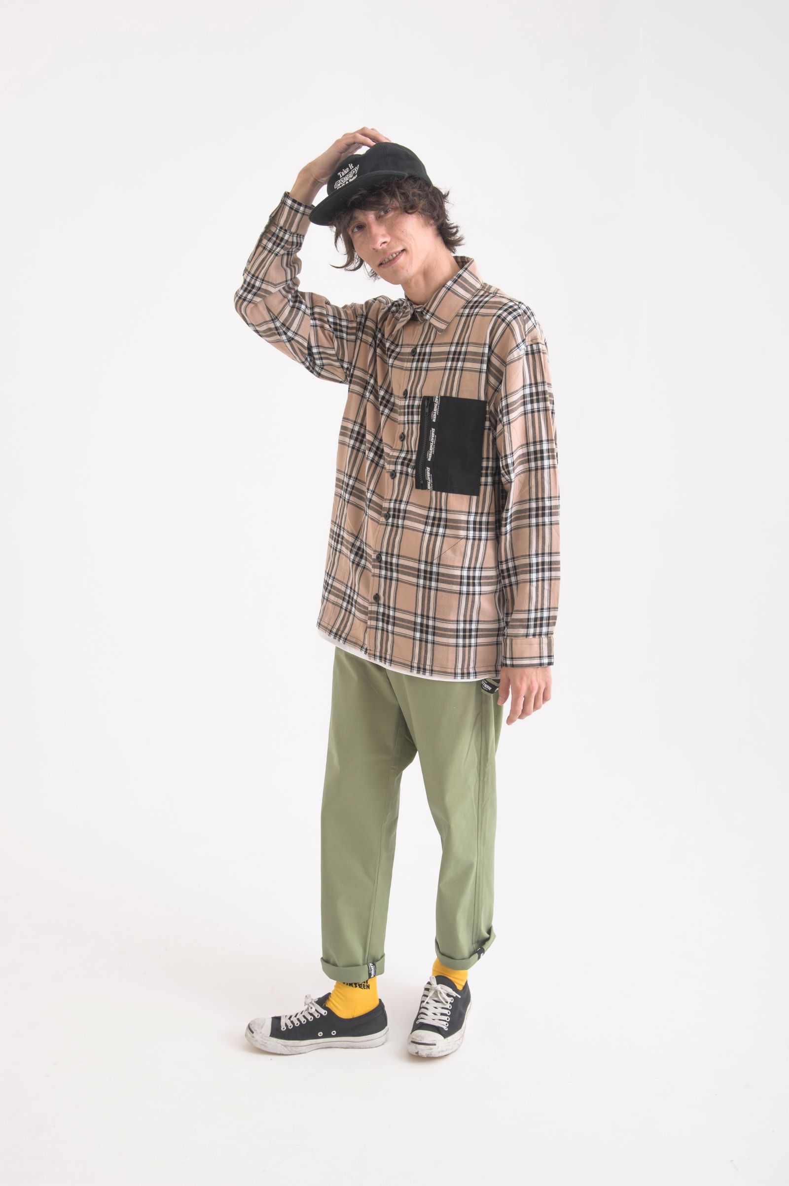 BLACK HEART CHECK-SHIRTS