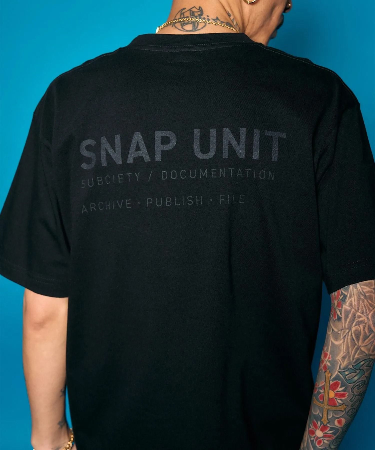 Snap unit tee