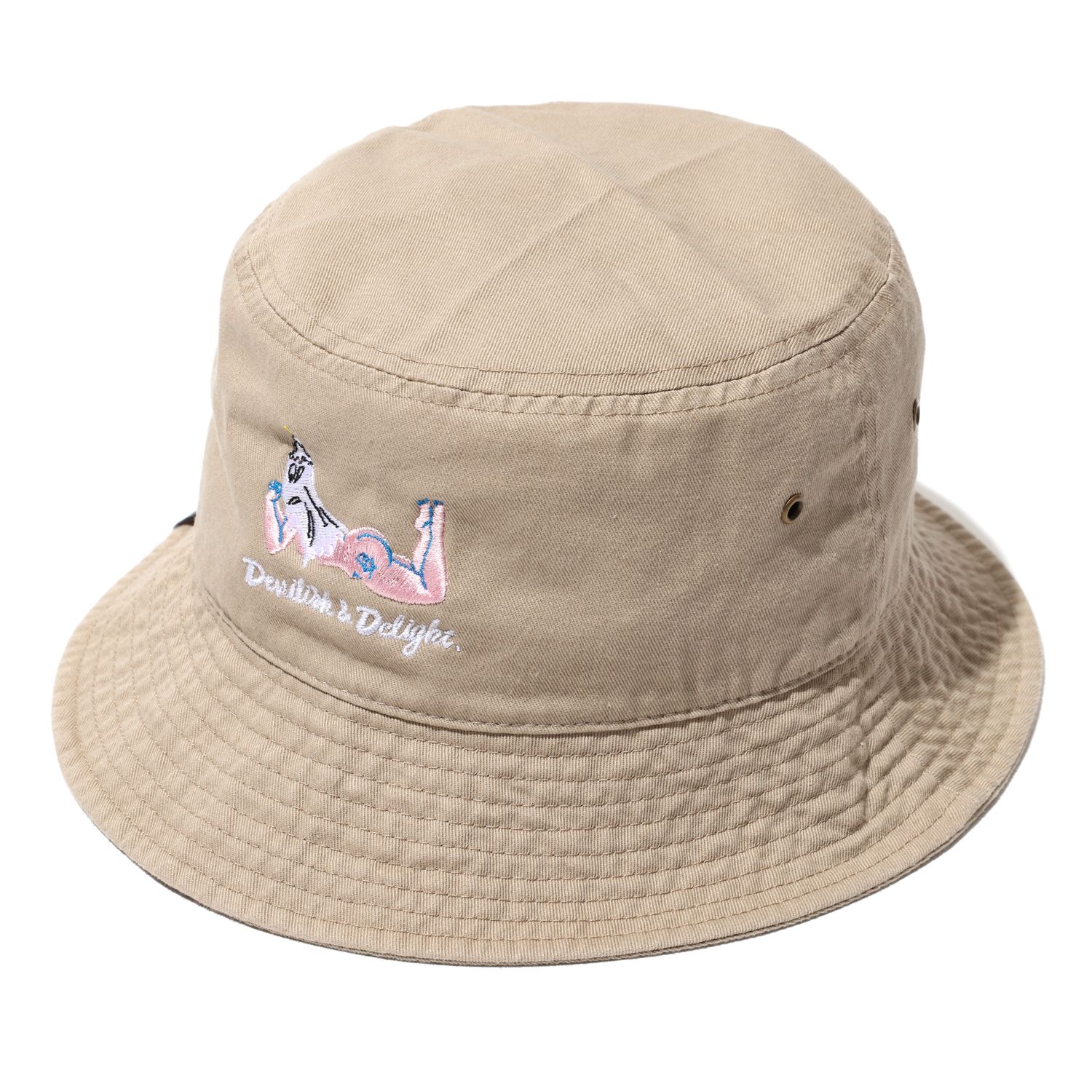 SPOOKY GIRL BUCKET-HAT