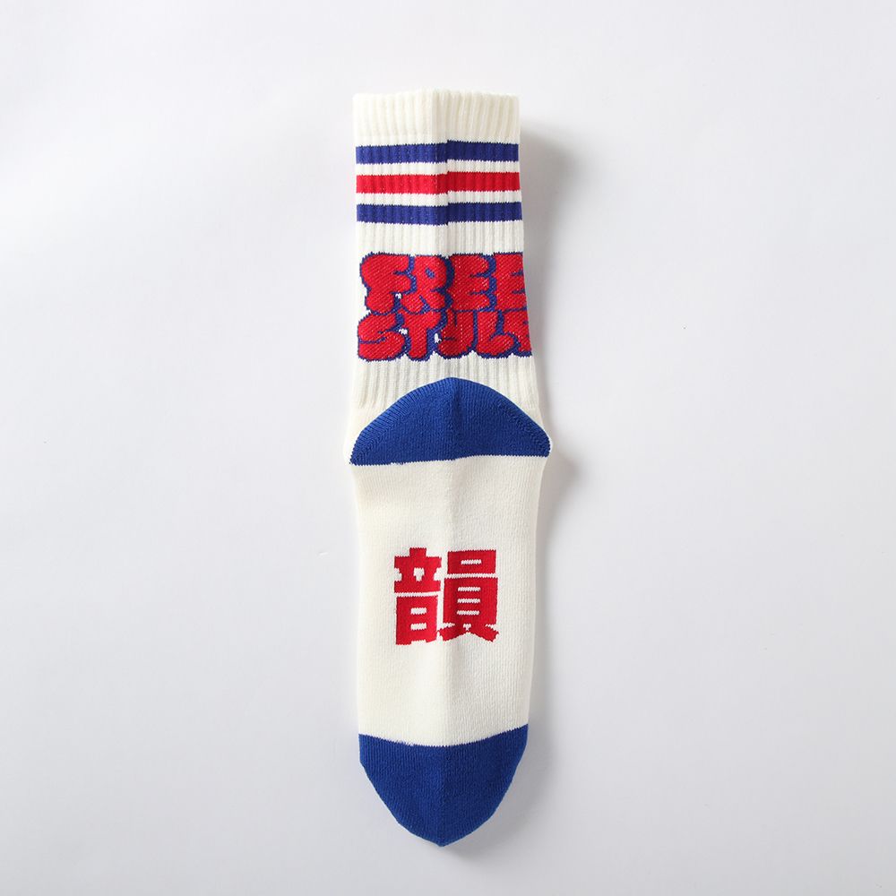 韻踏み靴下