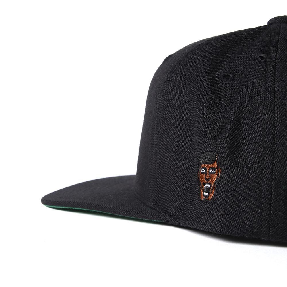 肉P.CAP