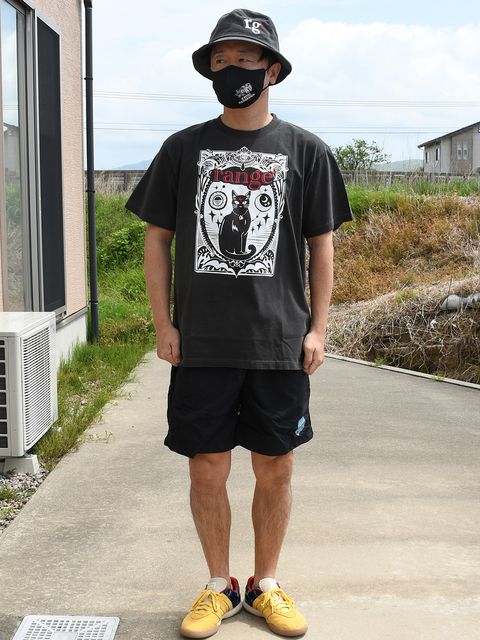 メチャかわで、不思議な力を感じるマジカルなTシャツ！
