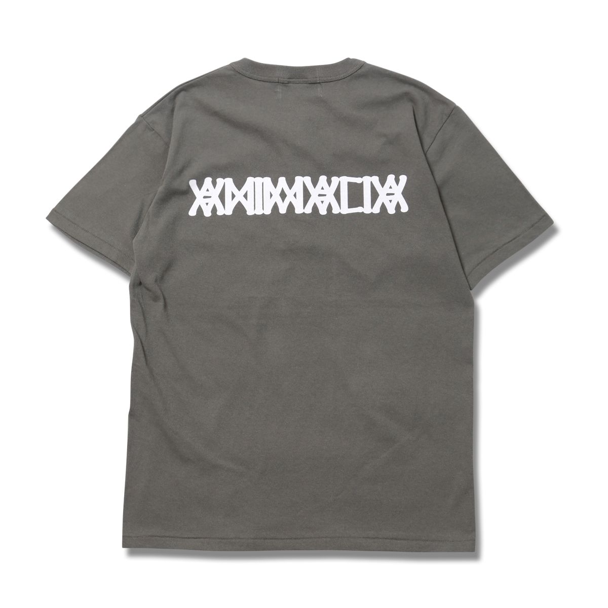 HENLEY-NECK