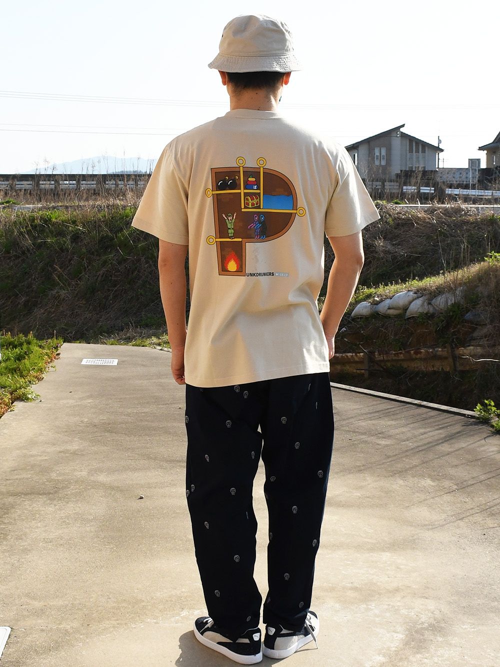 ピン抜くゲームTEE