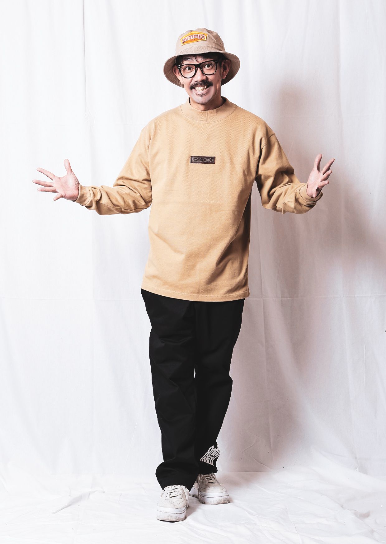 MOCK-NECK Heavy Oz. L/S - Leather Patch