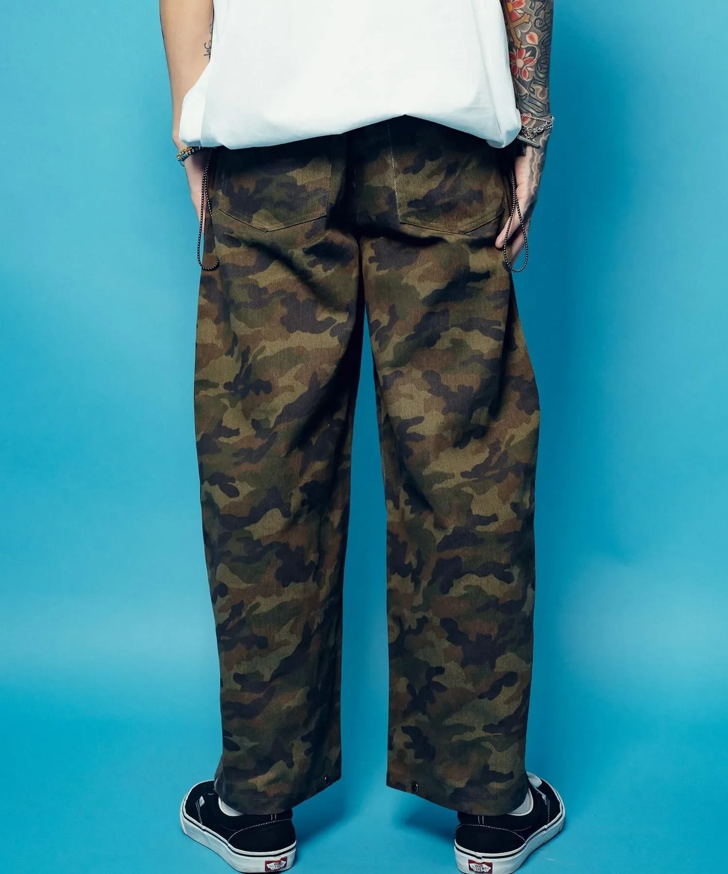 Camouflage baggy pants