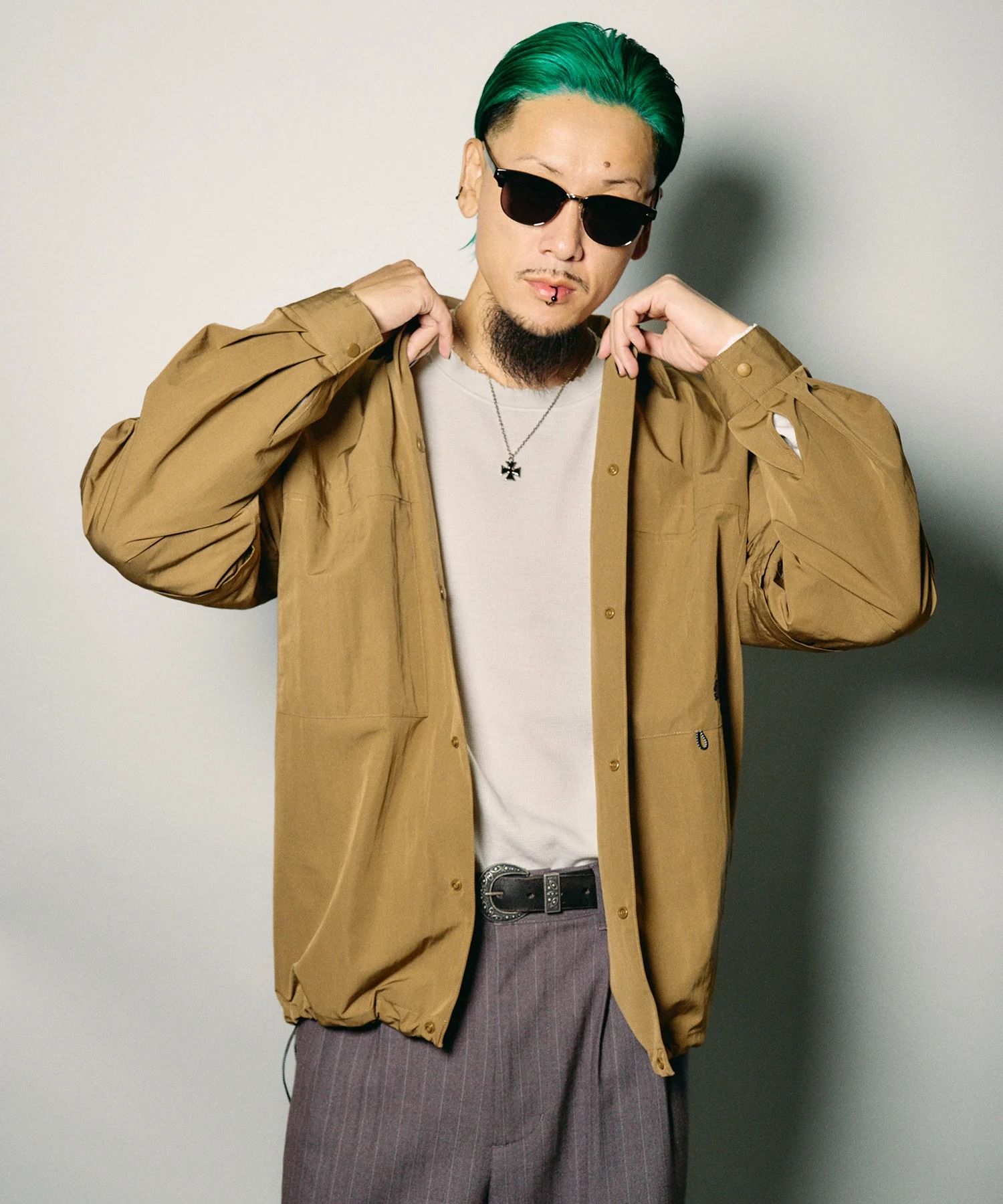 Detachable sleeve ripstop shirt
