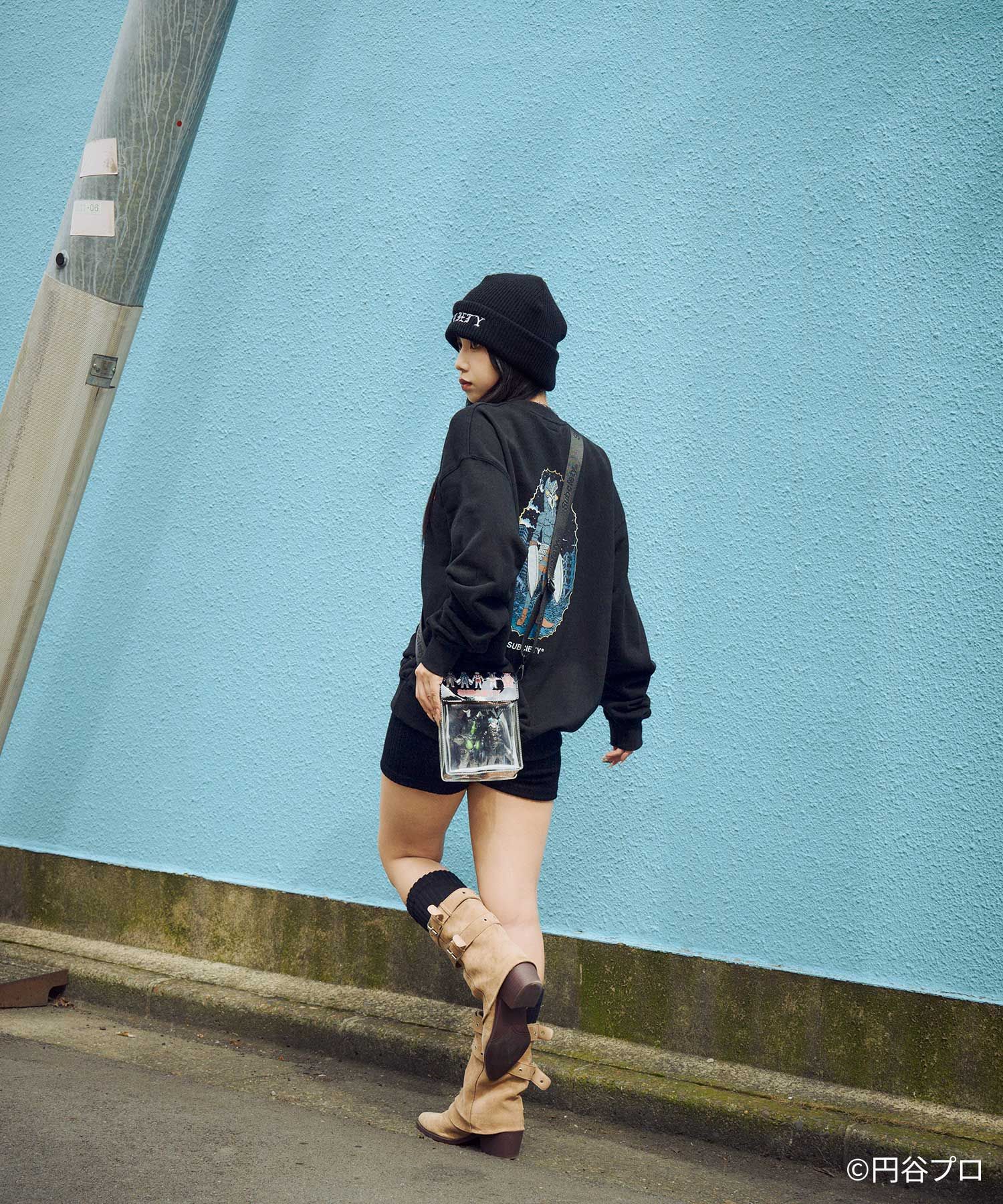 Header shoulder bag
