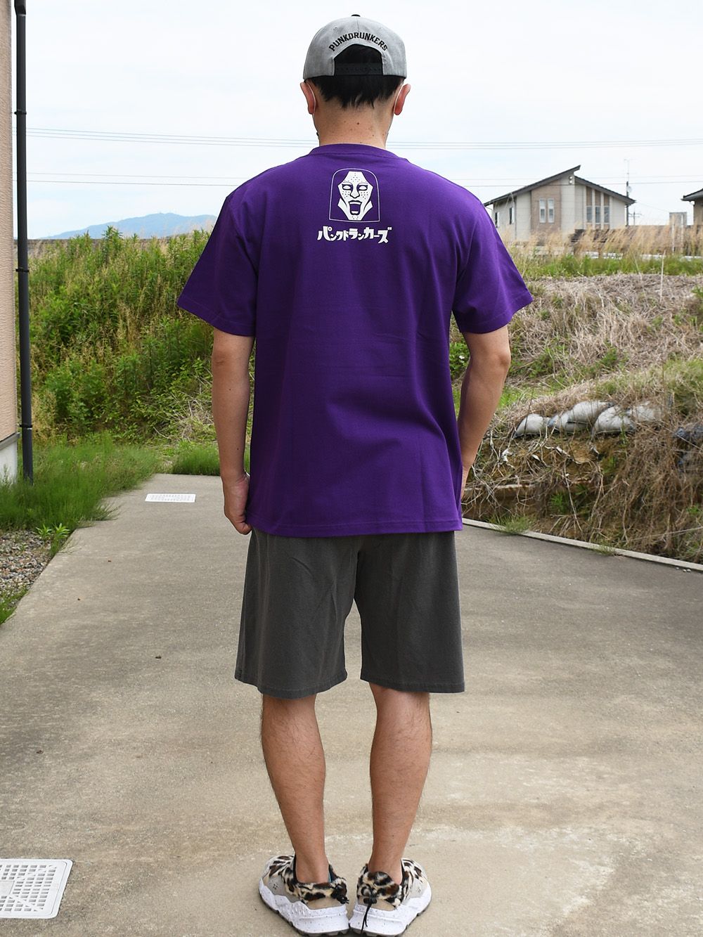 REVERSE LOGO-SHORTS