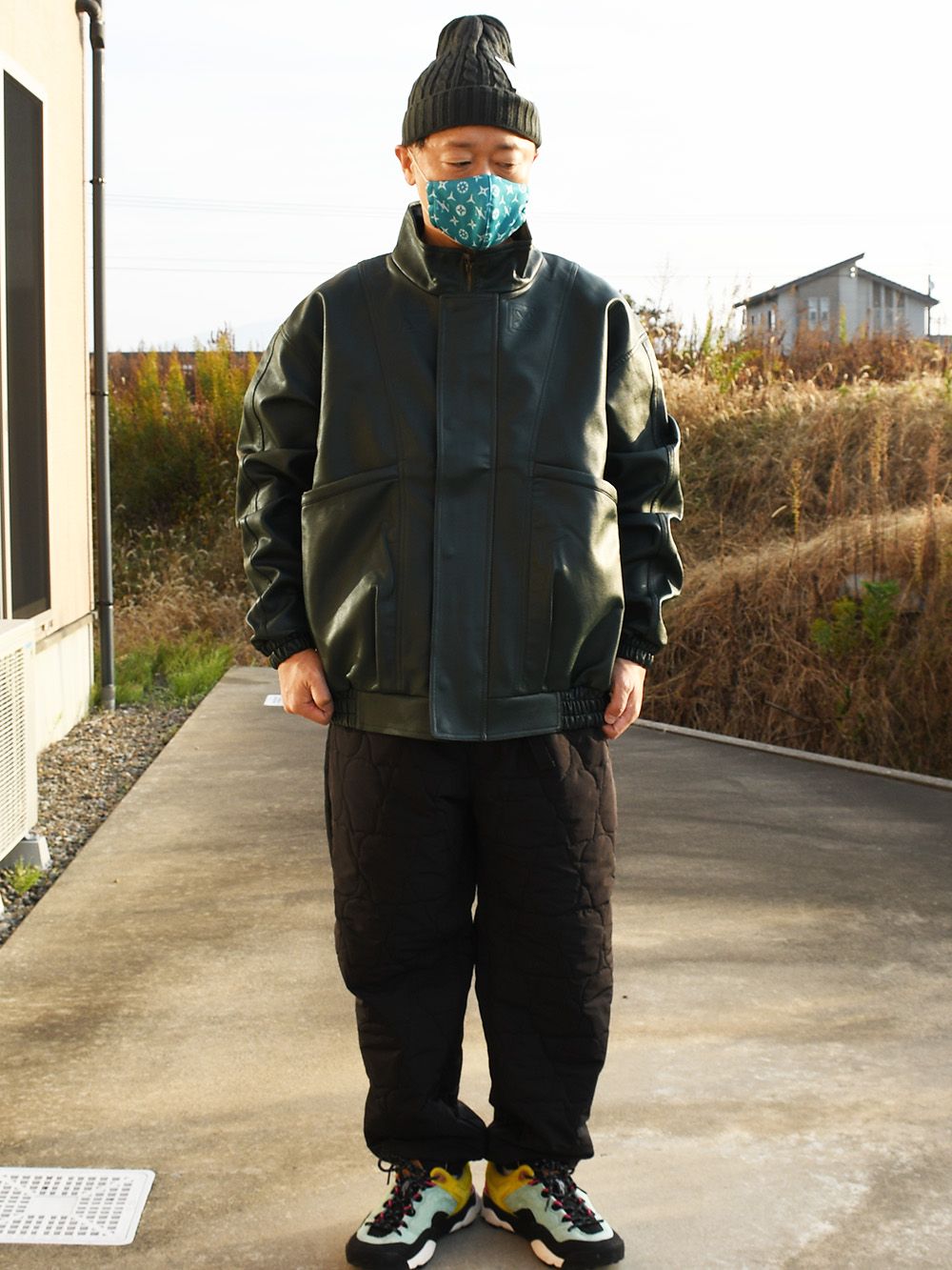 反区PUレザーJKT