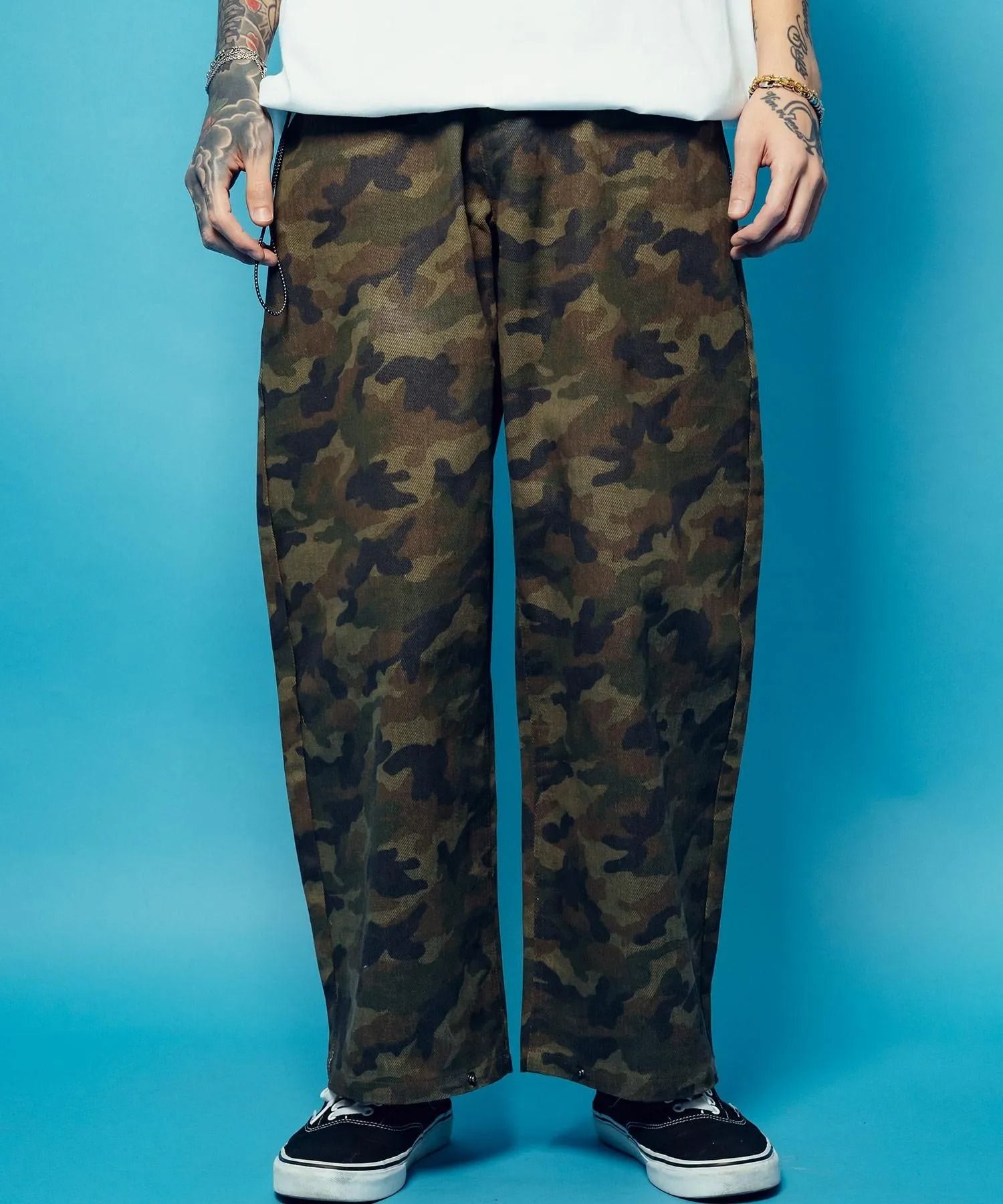 Camouflage baggy pants