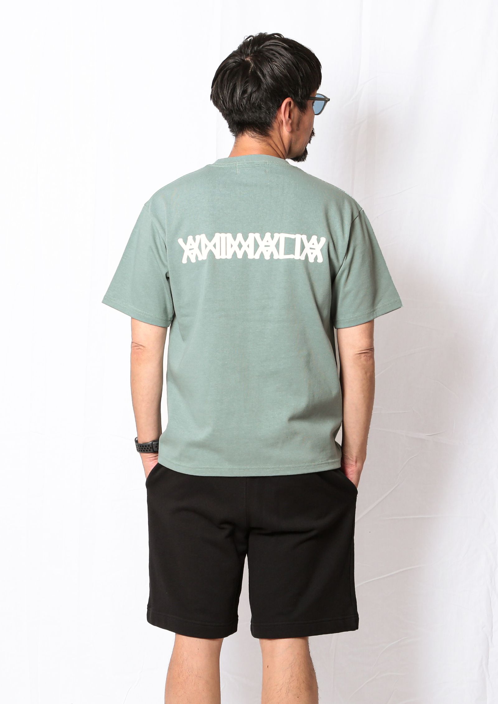 HEAVY S/S TEE-CUBE PRINT LOGO