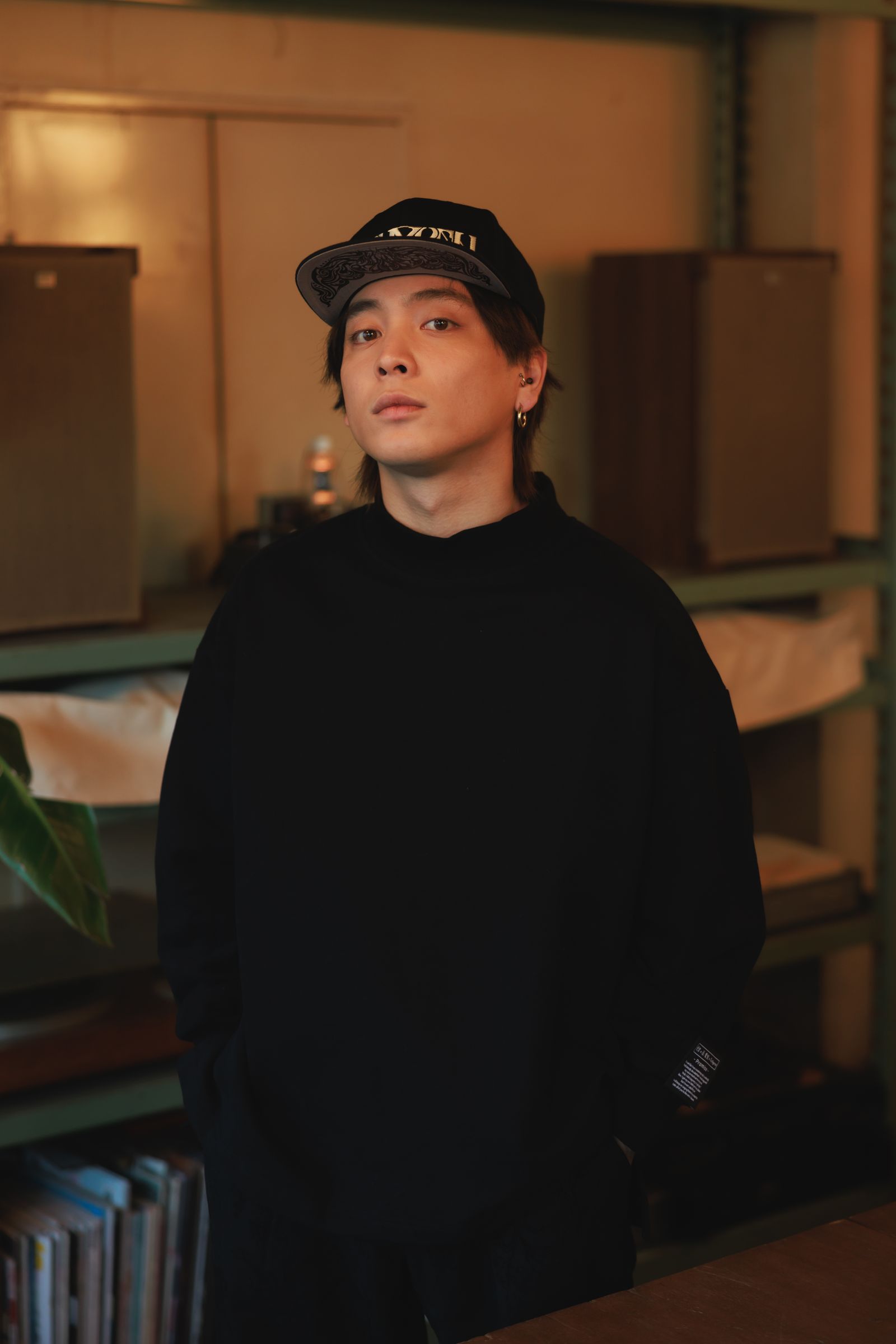 MOCK NECK LOOSE-SWEAT