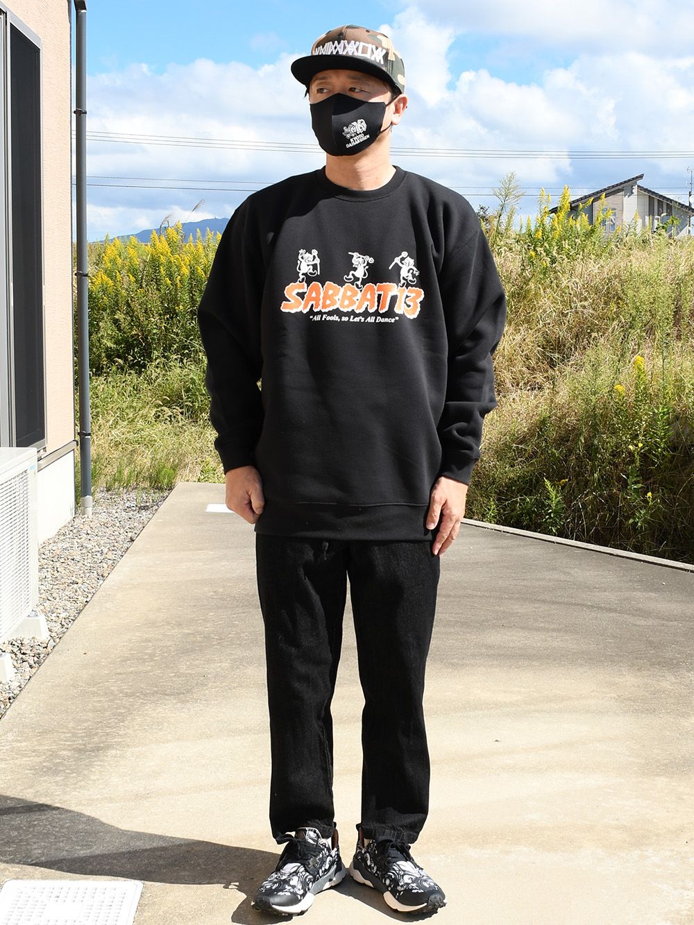 DEVIL DANCE-SWEAT
