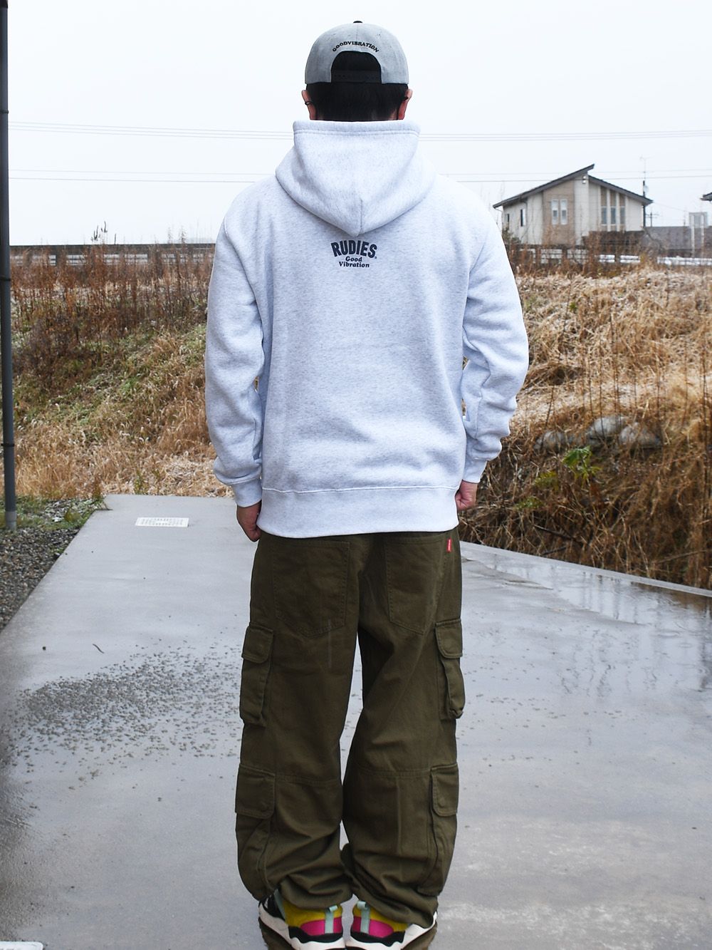 RUDIE'SxCRAYON SHINCHAN CIRCLEMOSH HOOD SWEAT