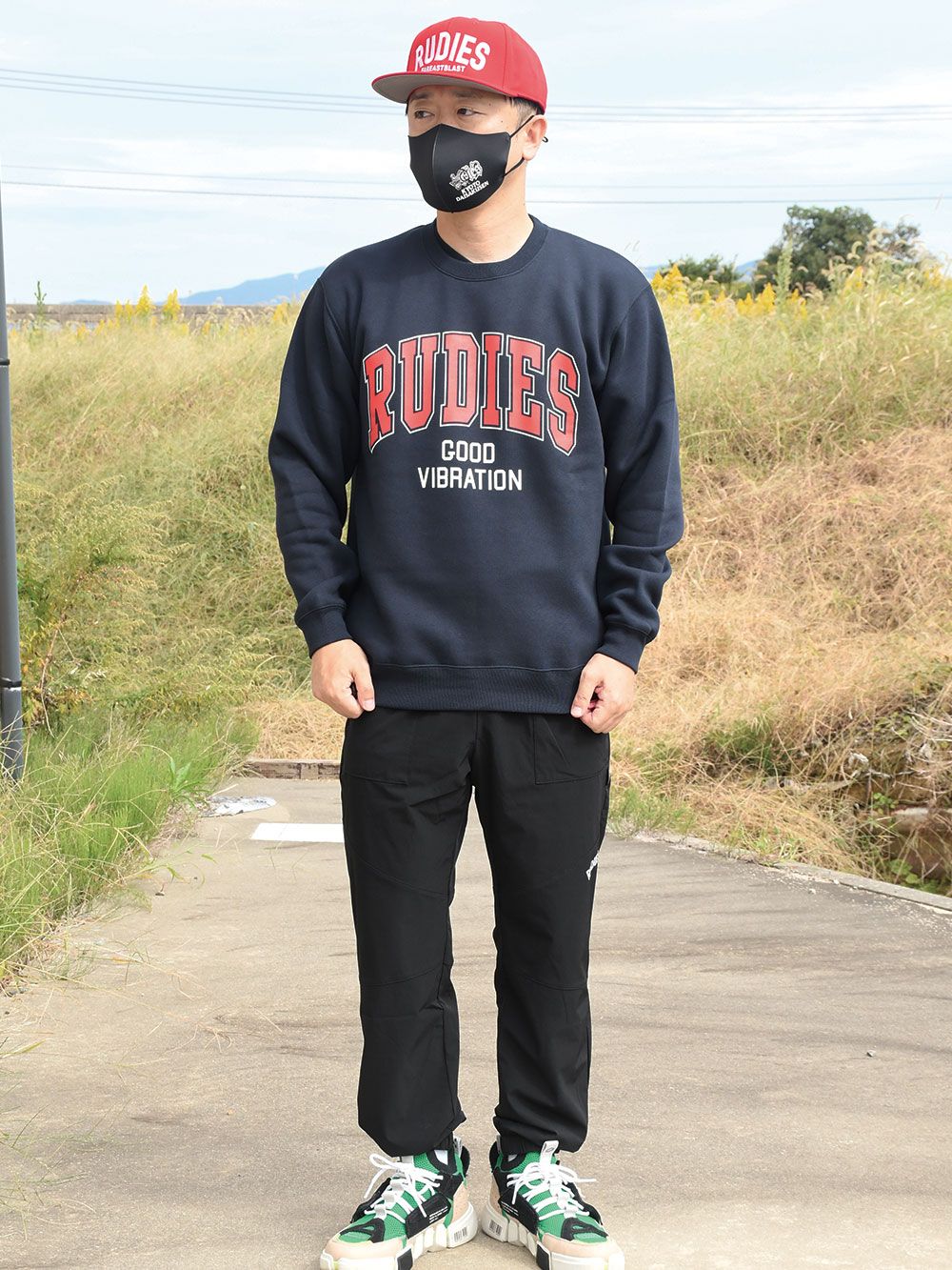 COLLEGE CREW-SWEAT