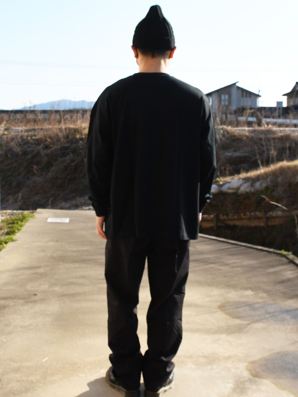 CROSSES -BIG SILHOUETTE LS TEE