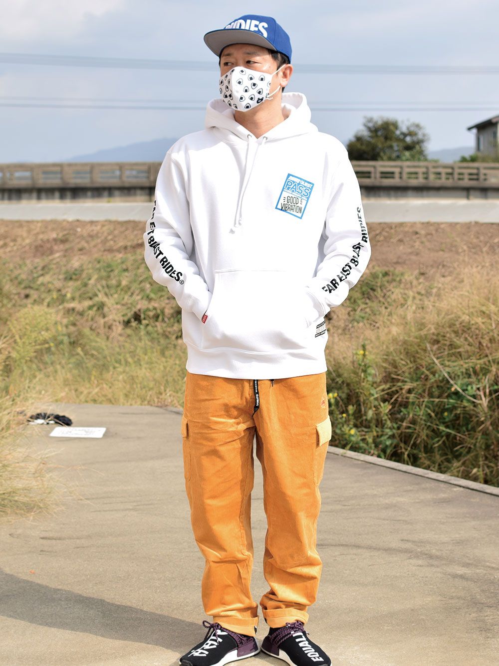 GUESTPASS HOOD-SWEAT