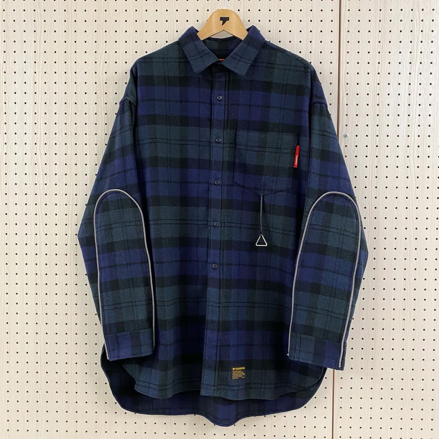 CHAINSAW-SHIRT