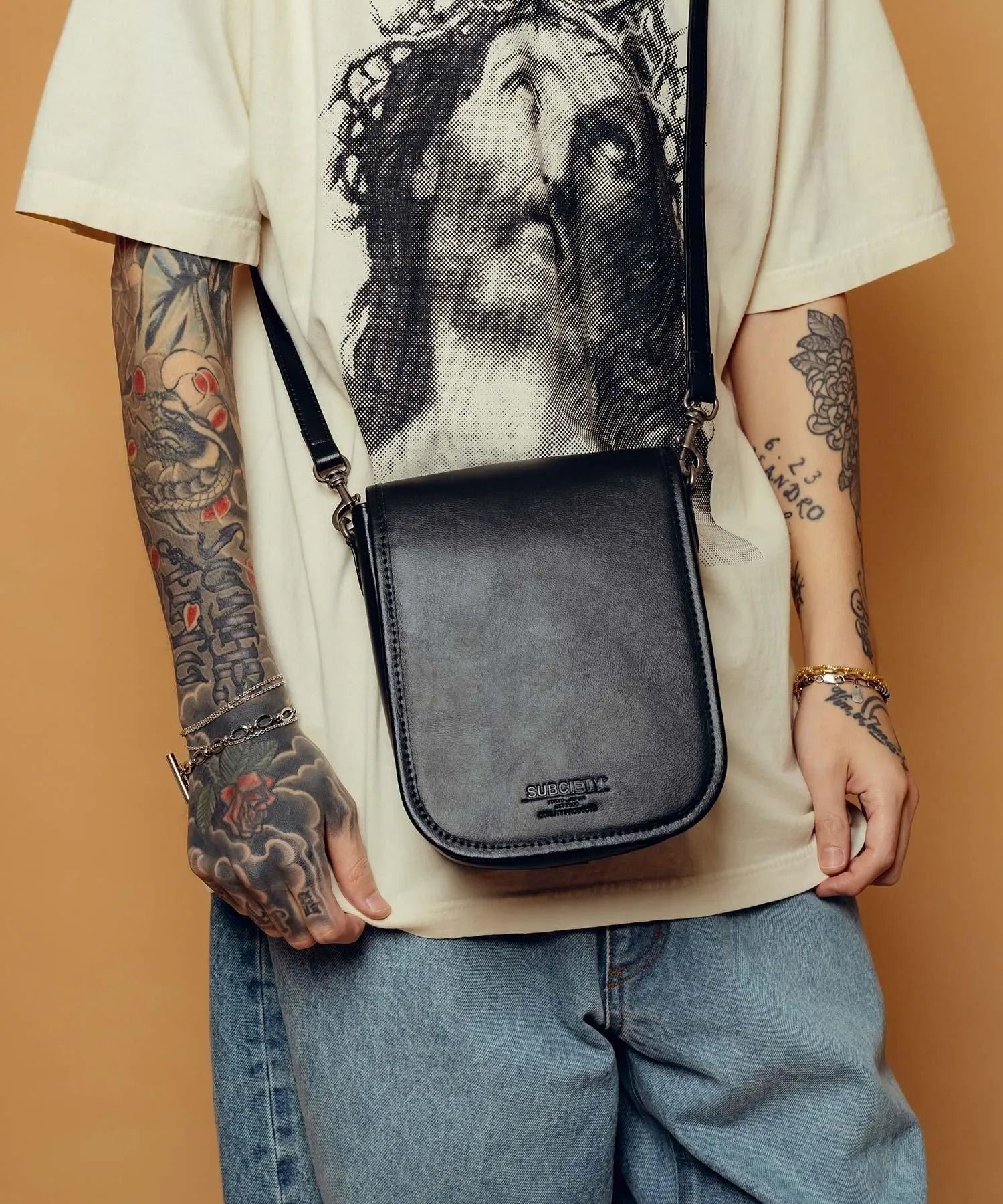 Leather mini hunting bag