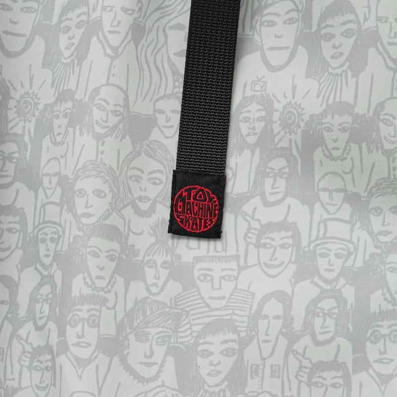 FACE IN THE CROWD DRY EASY-SHORTS