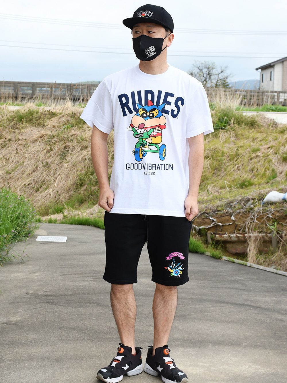 rg beautiful graph. sweat shorts