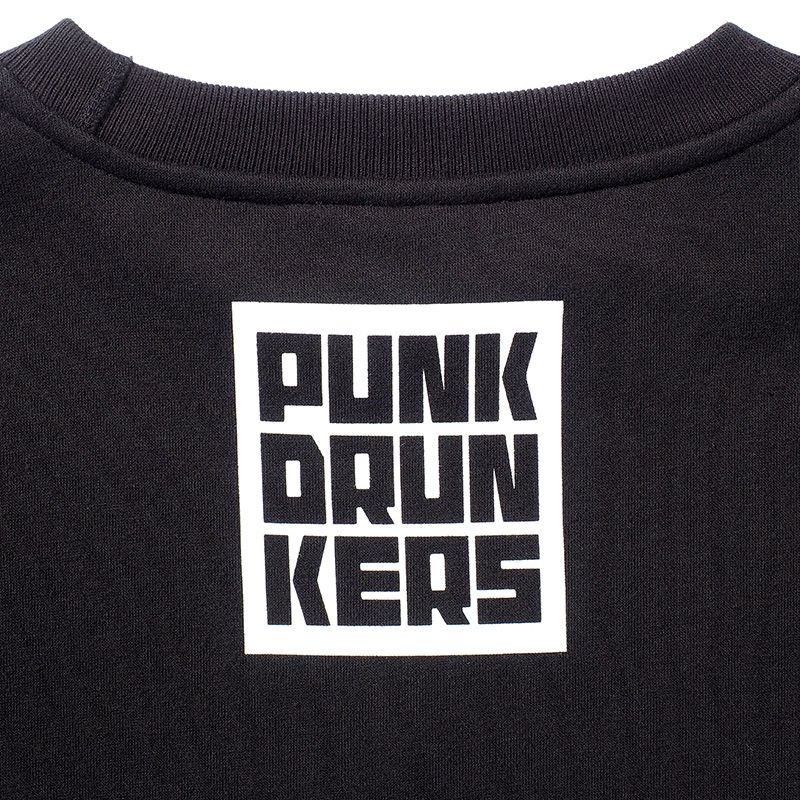PUNK DRUNKERS - のみすぎてる男刺繍トレーナー | DOLL