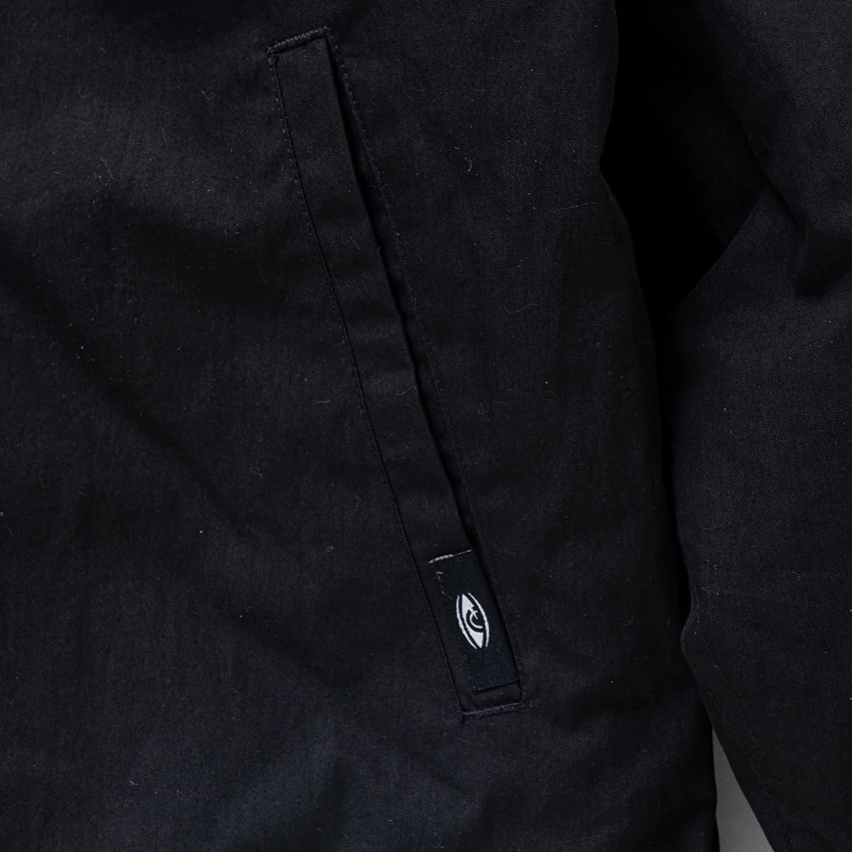 CROSS SECT DERBY-JACKET