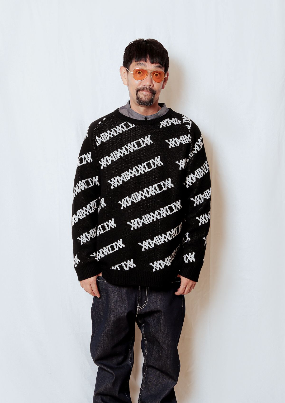 PATTERNED ALL OVER CREW-KNIT
