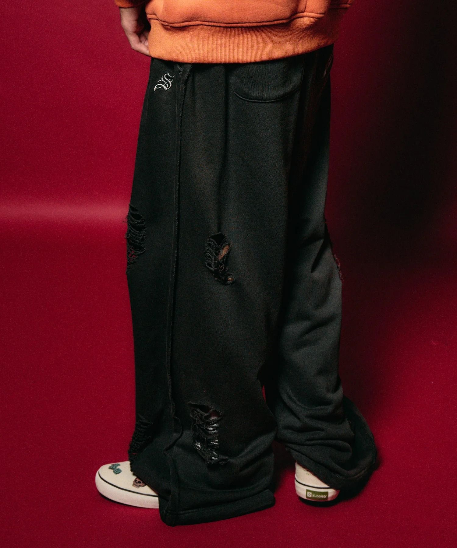 Distressed sweatpants