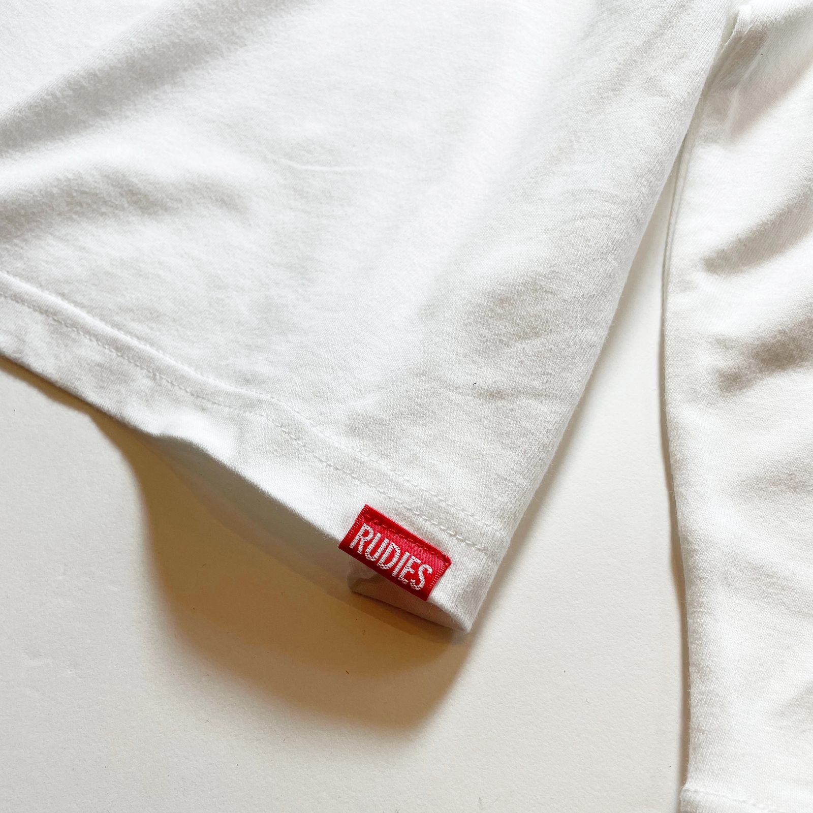 MIGHTY MIC BIGSILHOUETTE LS-TEE