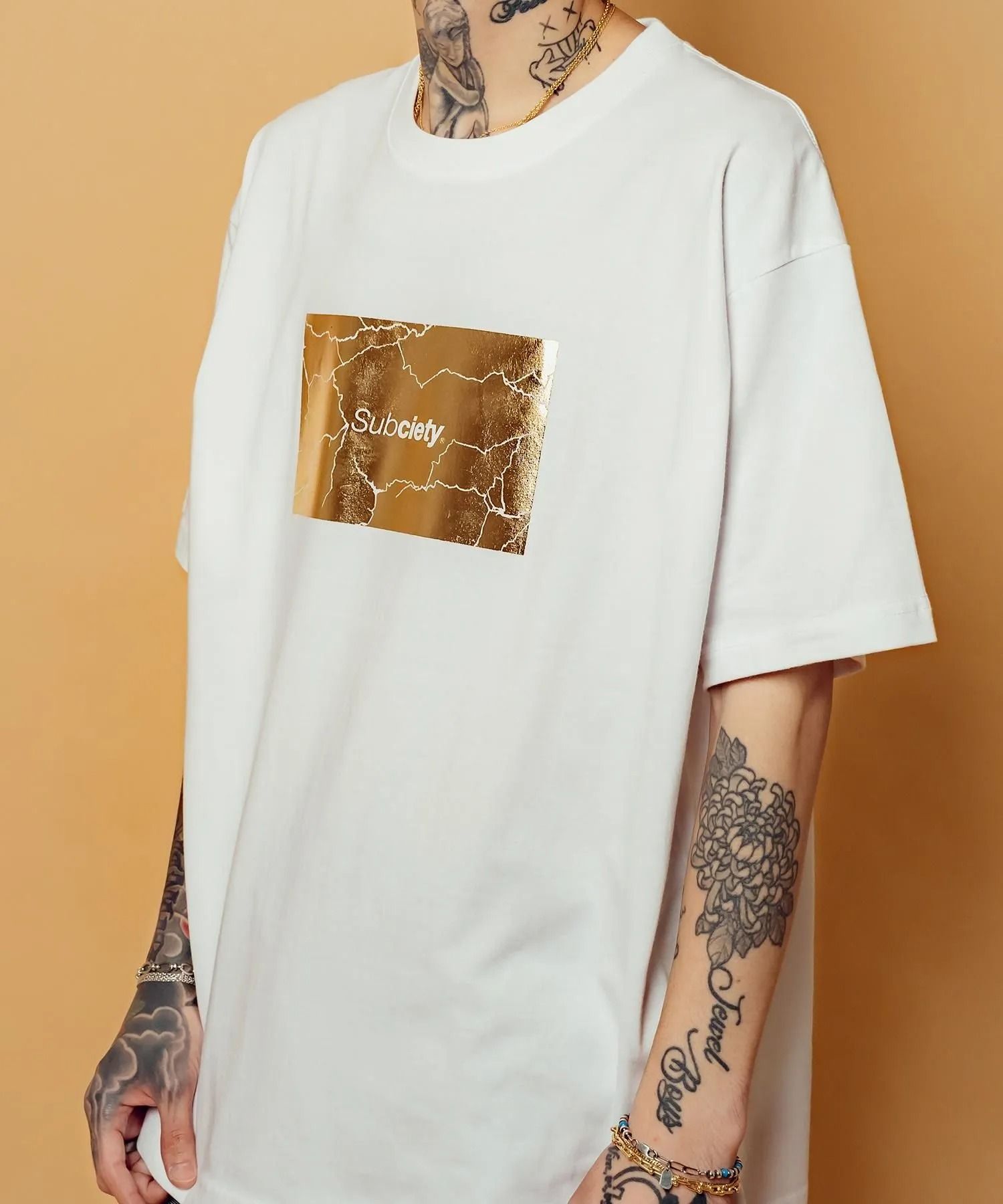 Foil ratio tee