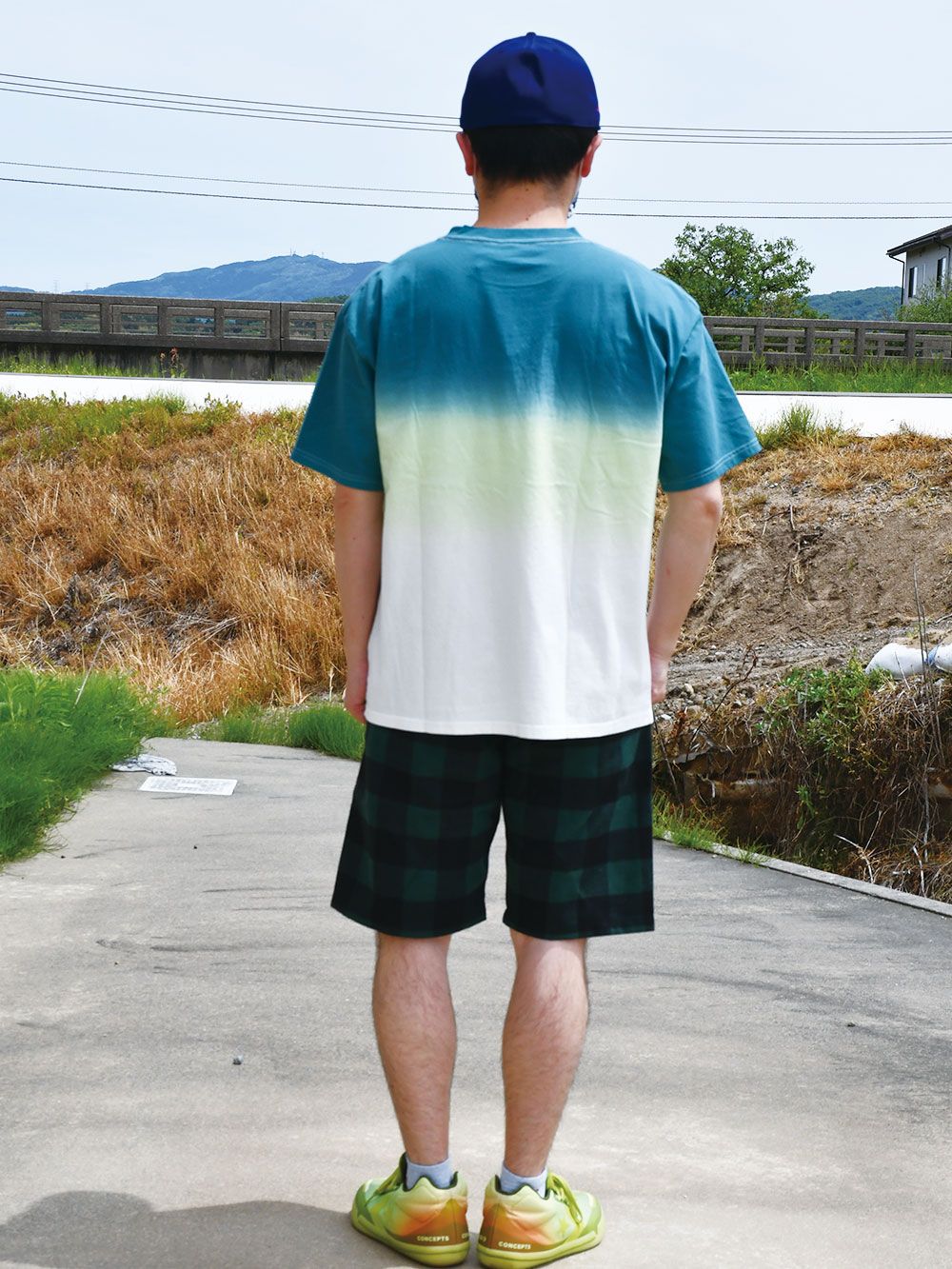 HOMETOWN outline space dye