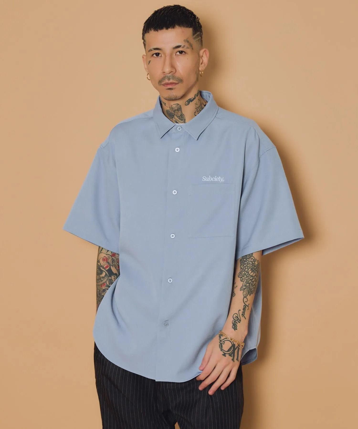 Embroidery oval logo shirt