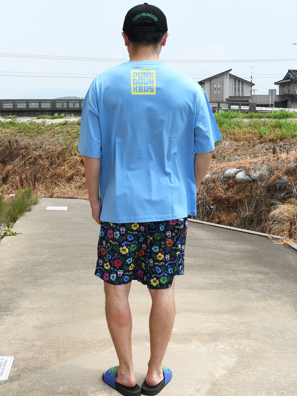 アイツGO.BOX.TEE